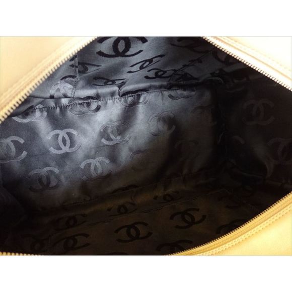 Chanel Cambon Line Multi-Pocket Leather Beige - Picture 4 of 8